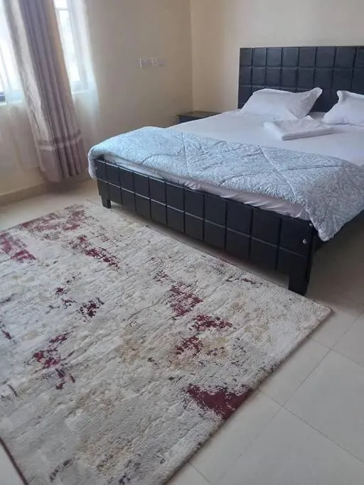 Kt Furnished Apartments كامبالا
